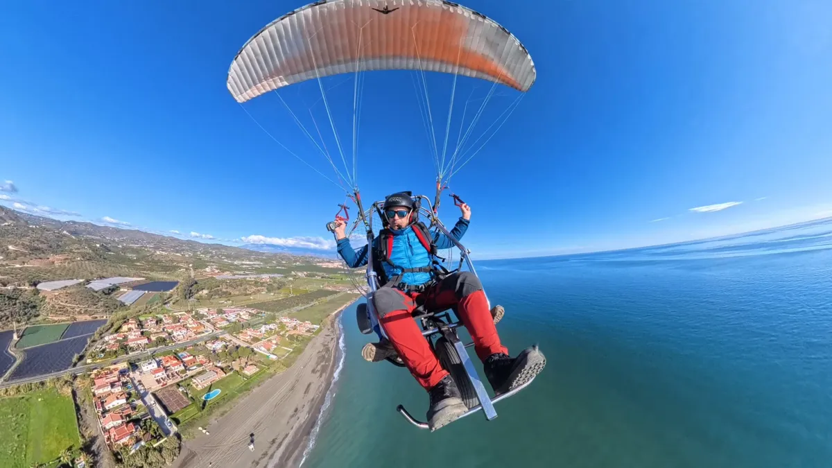 Clear blue skies over Benajarafe, ideal conditions for paramotor flying